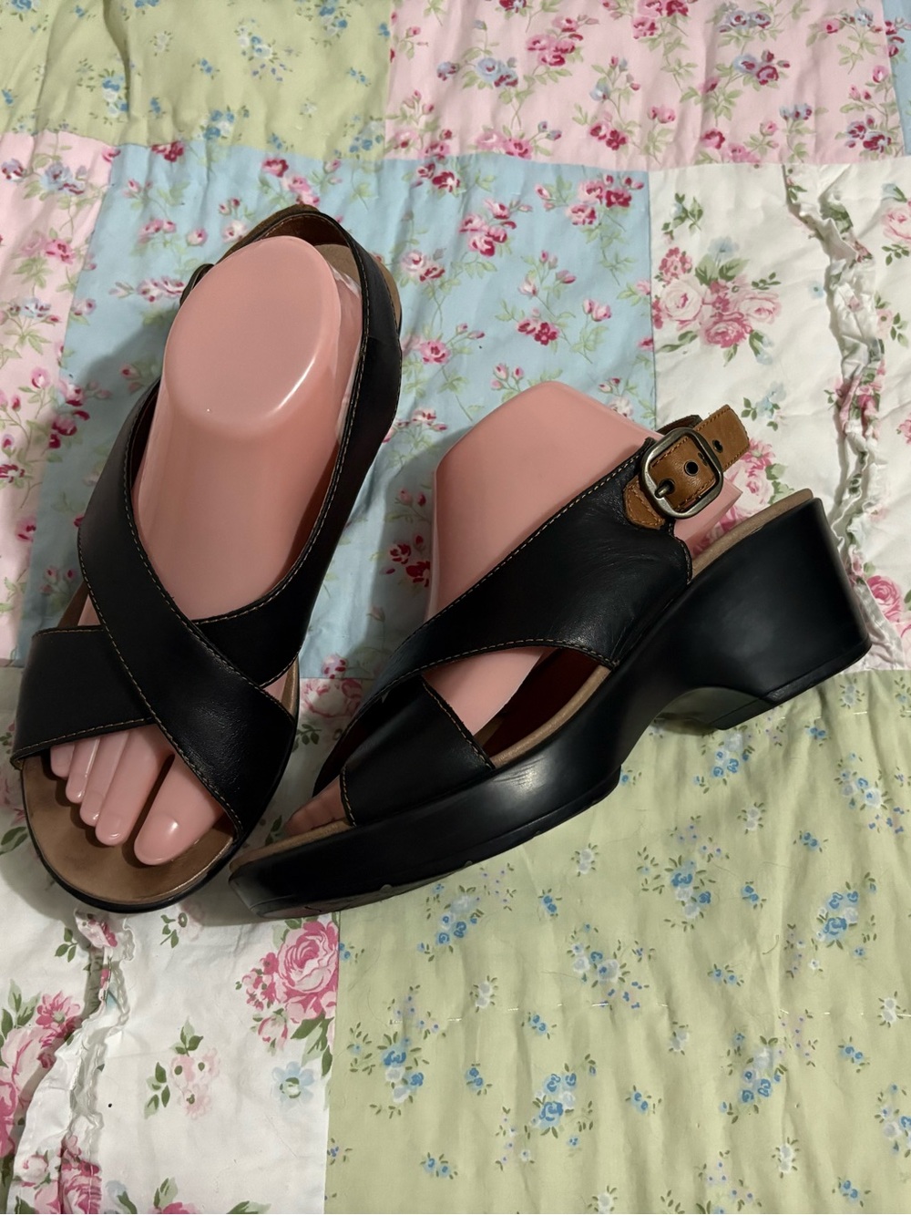 Dansko Jacinda Black Slingback Leather Criss Cross Strap Sandals 10.5 - 11 (41)